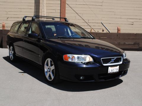 Magic Blue Metallic Volvo V70 R AWD.  Click to enlarge.