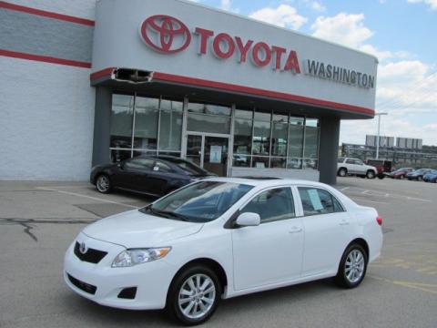 Super White Toyota Corolla .  Click to enlarge.