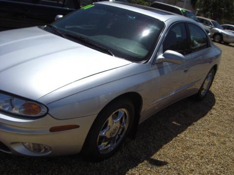 Sterling Metallic Oldsmobile Aurora 4.0.  Click to enlarge.