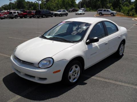 Stone White Dodge Neon SE.  Click to enlarge.