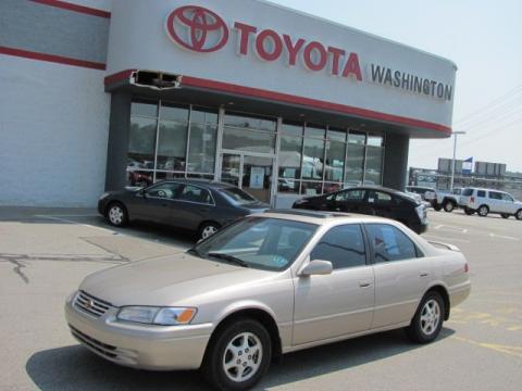 Cashmere Beige Metallic Toyota Camry LE.  Click to enlarge.