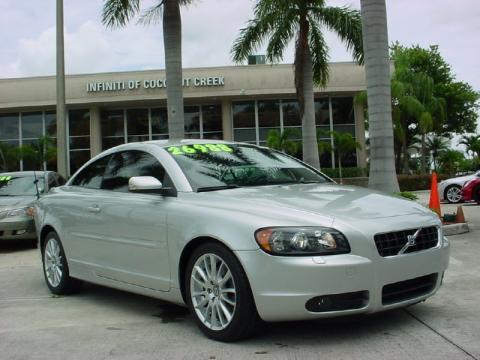 Silver Metallic Volvo C70 T5 Convertible.  Click to enlarge.