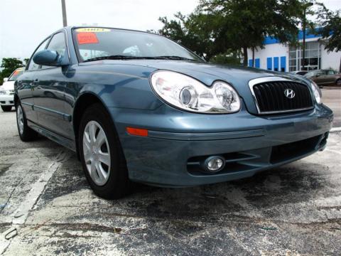 Celadon Green Hyundai Sonata .  Click to enlarge.