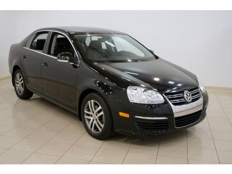 Black Volkswagen Jetta 2.5 Sedan.  Click to enlarge.