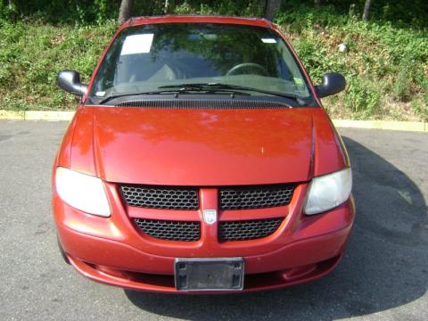 Inferno Red Pearl Dodge Grand Caravan Sport.  Click to enlarge.