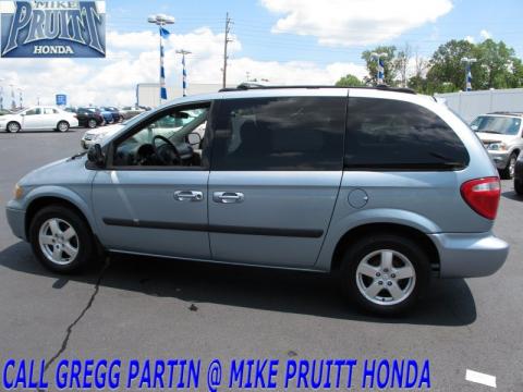 Butane Blue Pearl Dodge Caravan SXT.  Click to enlarge.