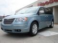 2010 Town & Country Limited #7