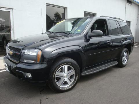 Black Chevrolet TrailBlazer LT 4x4.  Click to enlarge.