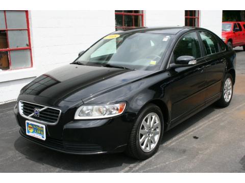 Black Stone Volvo S40 2.4i. Click to enlarge. Black Stone Volvo S40 2.4i. Click to enlarge.