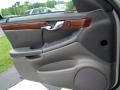 2002 DeVille Sedan #21