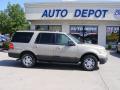 2005 Ford Expedition XLT 4x4 Pueblo Gold Metallic