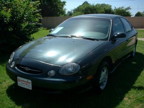 Dark Green Satin Metallic Ford Taurus SE.  Click to enlarge.