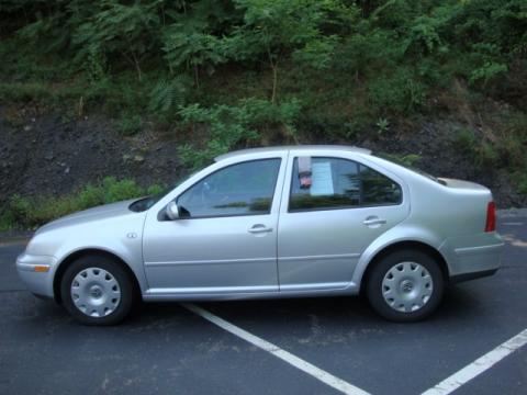 Silver Arrow Metallic Volkswagen Jetta GLS Sedan.  Click to enlarge.