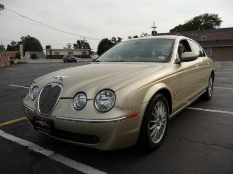 Winter Gold Metallic Jaguar S-Type 3.0.  Click to enlarge.