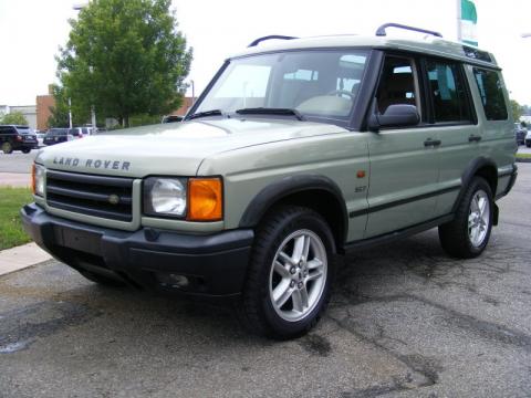 Vienna Green Pearl Land Rover Discovery II SE7.  Click to enlarge.