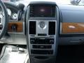 2010 Town & Country Limited #12