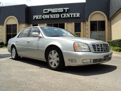 Light Platinum Cadillac DeVille DTS.  Click to enlarge.