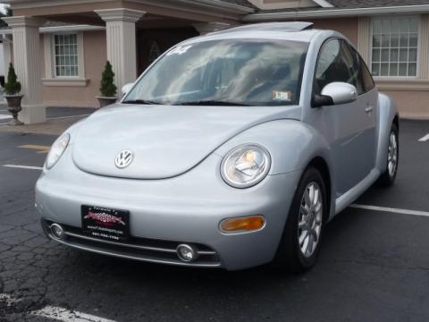 Reflex Silver Metallic Volkswagen New Beetle GLS 1.8T Coupe.  Click to enlarge.