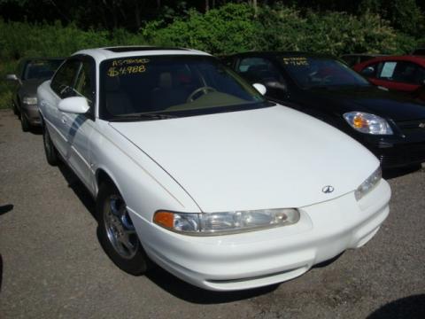 Arctic White Oldsmobile Intrigue GLS.  Click to enlarge.