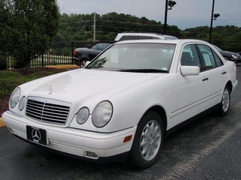 Glacier White Mercedes-Benz E 320 Sedan.  Click to enlarge.