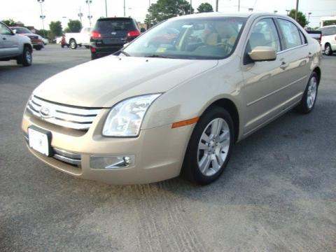 Dune Pearl Metallic Ford Fusion SEL V6.  Click to enlarge.