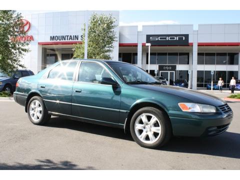 Dark Green Metallic Toyota Camry LE.  Click to enlarge.