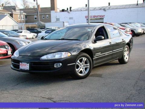 Deep Slate Pearl Dodge Intrepid ES.  Click to enlarge.