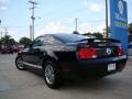 2005 Mustang V6 Deluxe Coupe #32