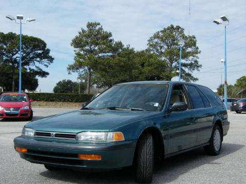 Arcadia Green Pearl Honda Accord LX Wagon.  Click to enlarge.