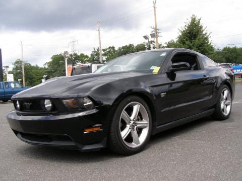 Black Ford Mustang GT Premium Coupe.  Click to enlarge.