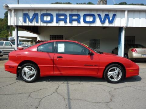 Bright Red Pontiac Sunfire GT Coupe.  Click to enlarge.