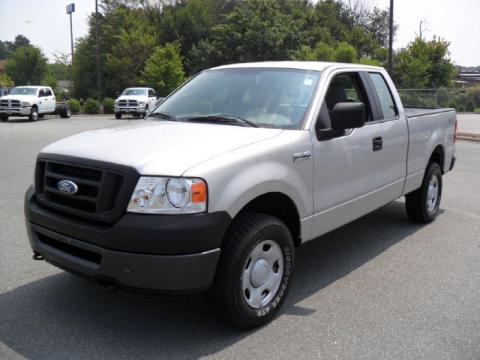 Oxford White Ford F150 XL SuperCab 4x4.  Click to enlarge.