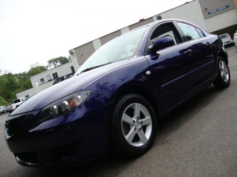 Strato Blue Mica Mazda MAZDA3 i Sedan.  Click to enlarge.