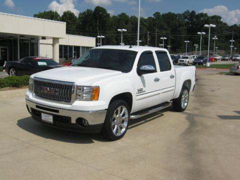 Summit White GMC Sierra 1500 SLE Texas Edition Crew Cab.  Click to enlarge.