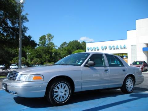 Silver Birch Metallic Ford Crown Victoria LX.  Click to enlarge.