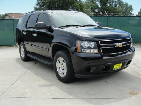 Black Chevrolet Tahoe LS.  Click to enlarge.