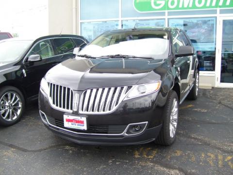 Tuxedo Black Metallic Lincoln MKX Limited Edition AWD.  Click to enlarge.