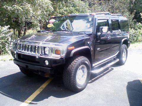 Black Hummer H2 SUV.  Click to enlarge.