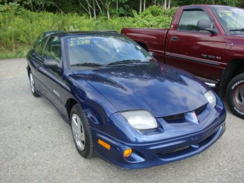 Indigo Blue Metallic Pontiac Sunfire SE Coupe.  Click to enlarge.