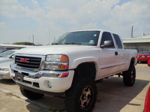 Summit White GMC Sierra 1500 Z71 Extended Cab 4x4.  Click to enlarge.