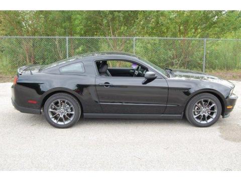 Ebony Black Ford Mustang V6 Mustang Club of America Edition Coupe.  Click to enlarge.