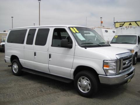 Oxford White Ford E Series Van E350 Super Duty XLT Passenger.  Click to enlarge.