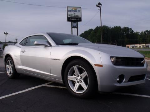 Silver Ice Metallic Chevrolet Camaro LT Coupe.  Click to enlarge.