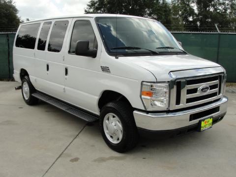 Oxford White Ford E Series Van E350 Super Duty XLT Passenger.  Click to enlarge.