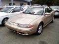 2001 Oldsmobile Alero GL Sedan Sandstone Metallic