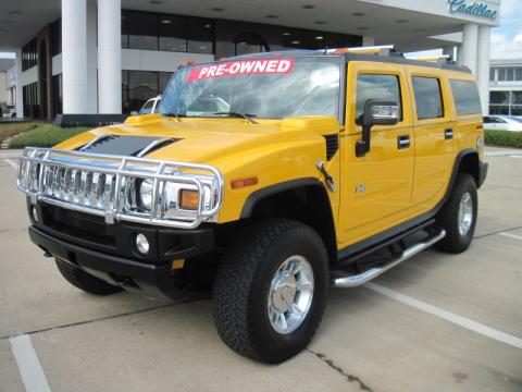 Yellow Hummer H2 SUV.  Click to enlarge.