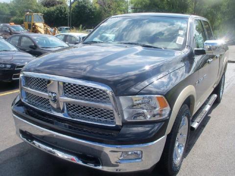 Brilliant Black Crystal Pearl Dodge Ram 1500 Laramie Quad Cab 4x4.  Click to enlarge.