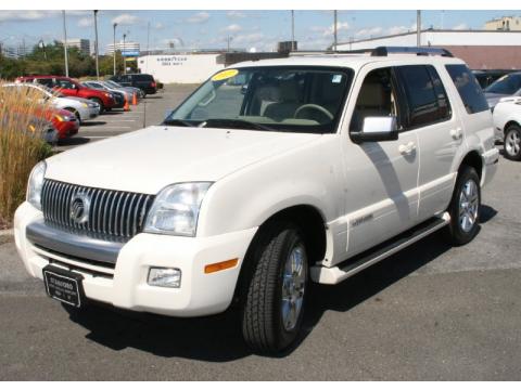 Oxford White Mercury Mountaineer Premier AWD.  Click to enlarge.