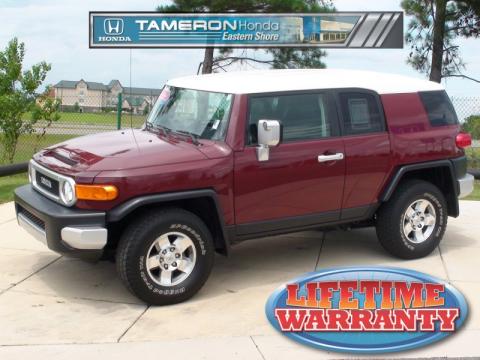 Brick Red Toyota FJ Cruiser 4WD.  Click to enlarge.