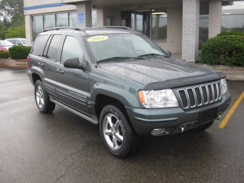 Onyx Green Pearlcoat Jeep Grand Cherokee Overland 4x4.  Click to enlarge.